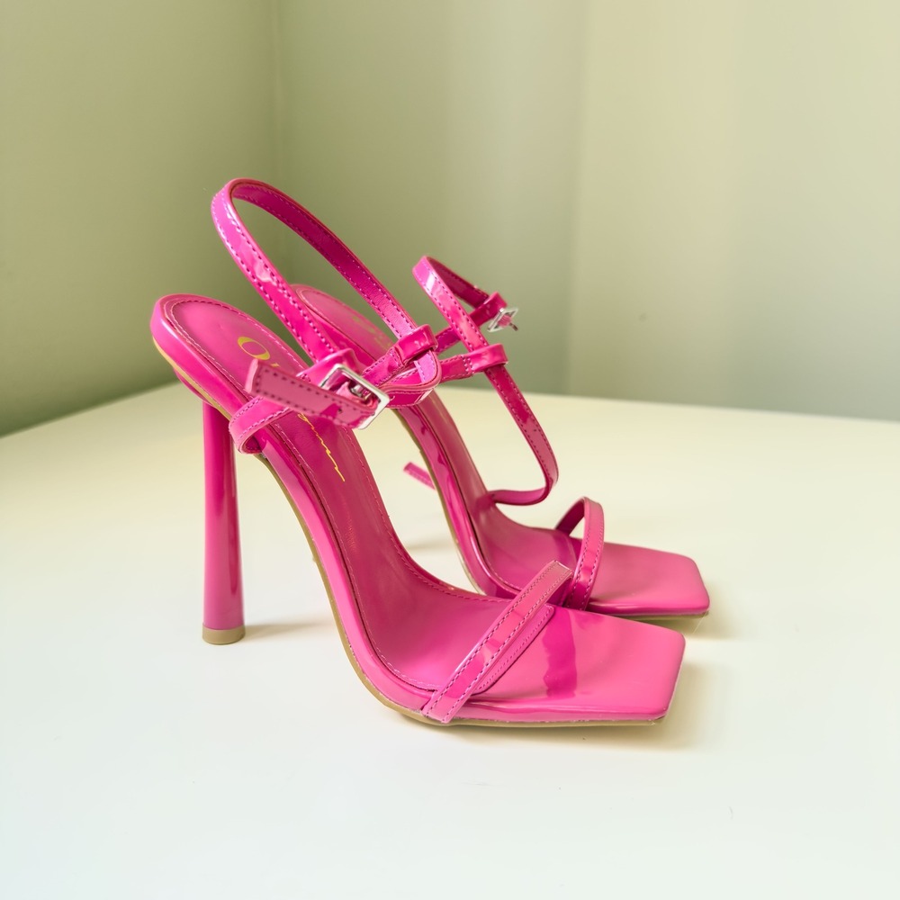 Barbie Pink Square Toed Strappy Olivia Ferguson Heels Size 5.5
